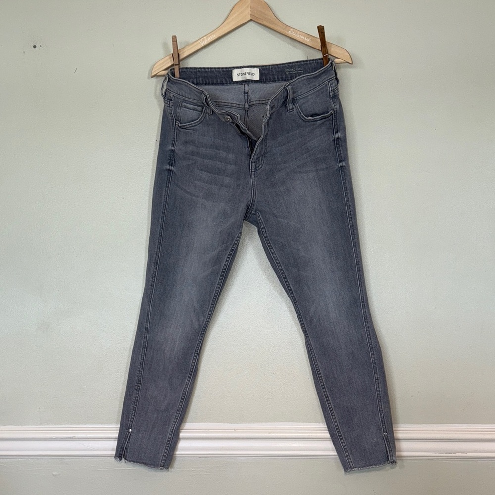 High Rise Conrad Ankle Gray Jeans Women’s Size 31x37